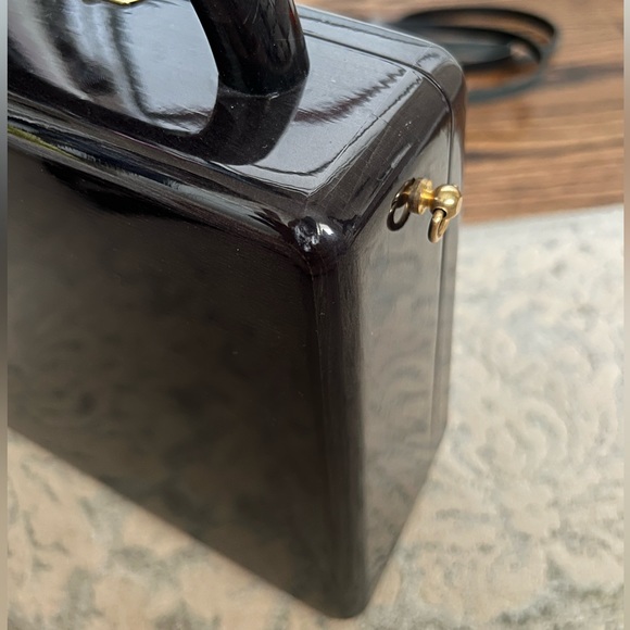 Handbag MYBACIO made of wood like new condition but small scratch on the toner - Picture 8 of 8